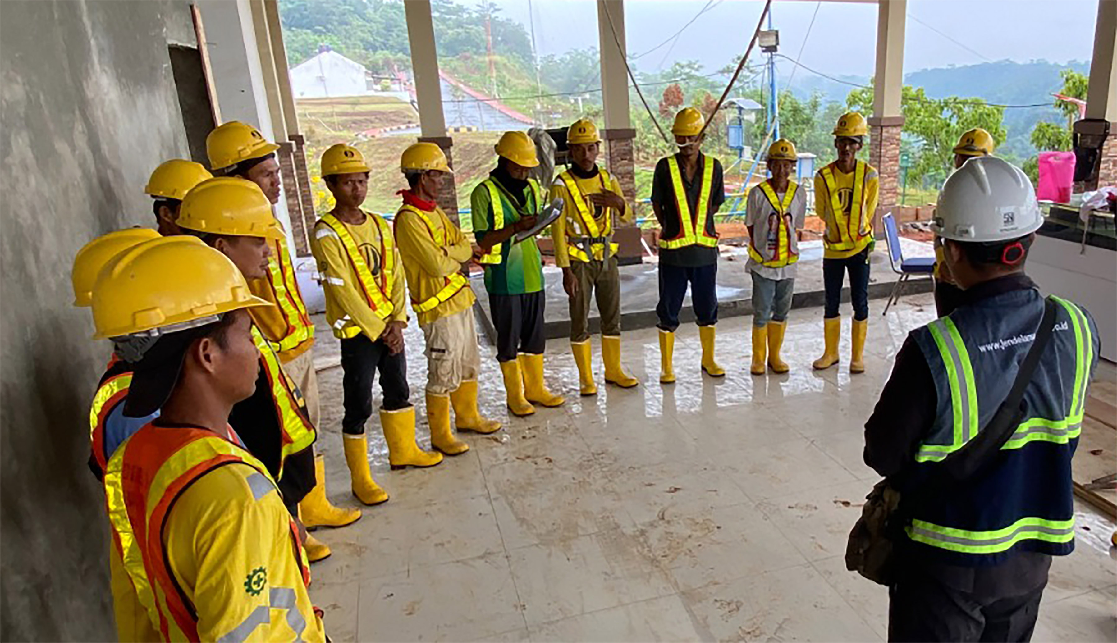 Koordinasi Tim JN Design & Build